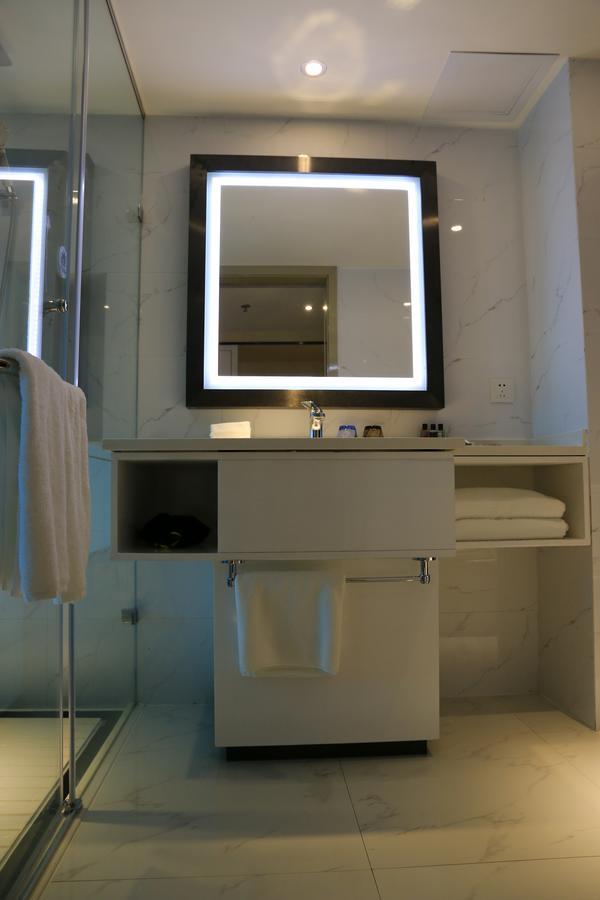 D•Mark Hotel Guiyang  Exterior photo